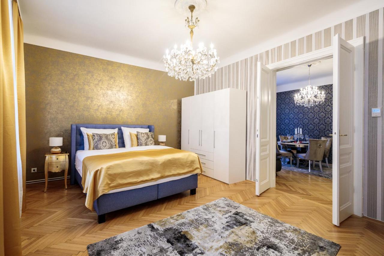 Sophies Place Augarten - Imperial Lifestyle City Apartments Vienna Parking Exterior foto